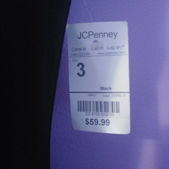 Floor length one shoulder gown - Picture 5 of 6